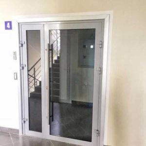 Алюминиевая дверь в подъезд GFTD848